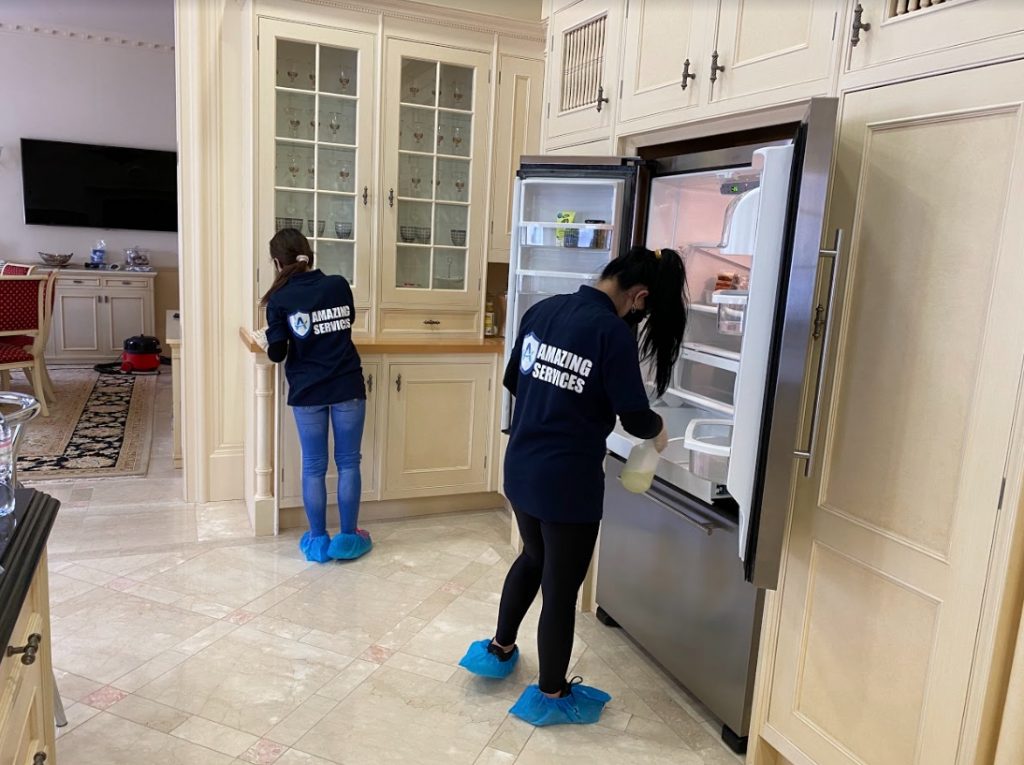 Two cleaners from our London End Of Tenancy Cleaning Team